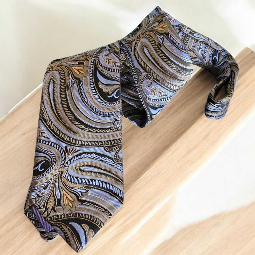 J.Z. GALLERY COLLECTION Mens Purple Tone Paisley Hand Made Silk Tie